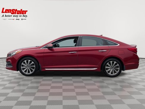 Used 2016 Hyundai Sonata Sport w/ Option Group 1V image 2