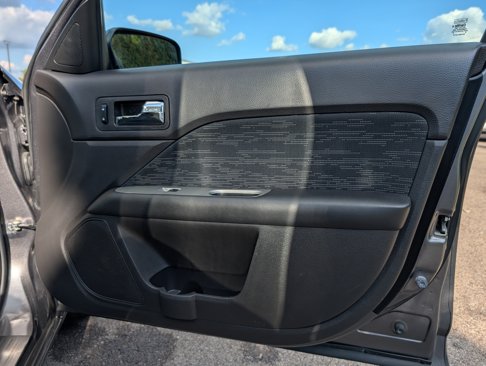 Used 2010 Ford Fusion SE image 29