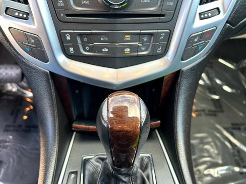Used 2012 Cadillac SRX Luxury image 13