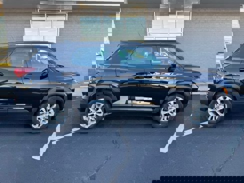 Used 2023 Chevrolet TrailBlazer LS image 5