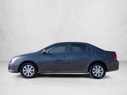 Used 2010 Toyota Corolla LE image 9