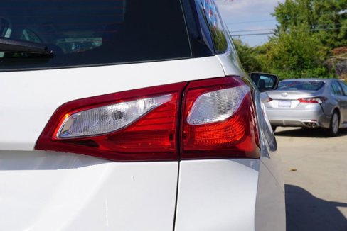Used 2019 Chevrolet Equinox LS image 16
