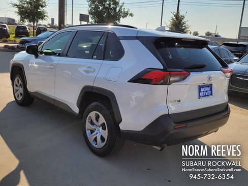 Used 2019 Toyota RAV4 LE image 21