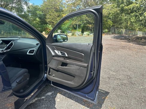 Used 2015 GMC Terrain SLE image 15
