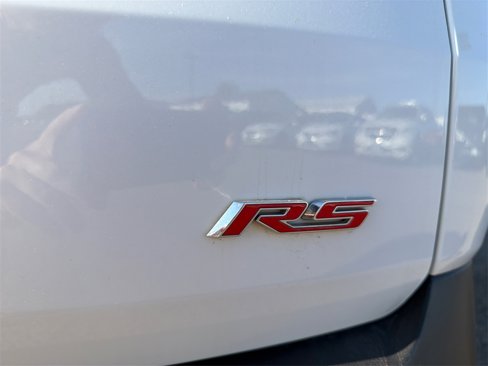 Used 2023 Chevrolet Traverse RS image 21