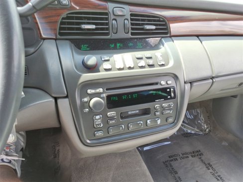 Used 2003 Cadillac De Ville Limousine image 32