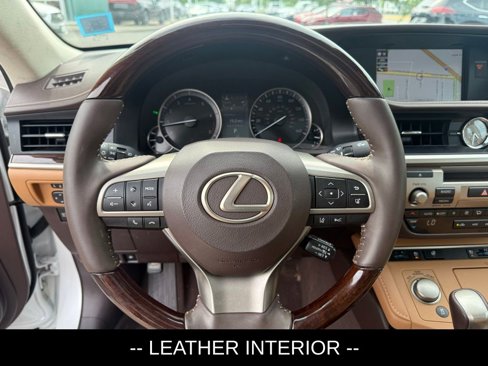 Used 2017 Lexus ES 350 image 8