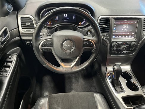 Used 2017 Jeep Grand Cherokee Altitude image 18