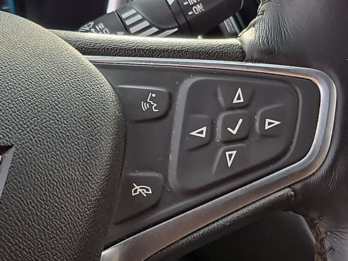 Used 2018 Chevrolet Equinox LT image 21