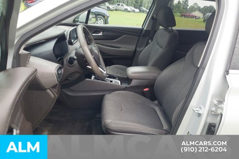 Used 2019 Hyundai Santa Fe SE image 16
