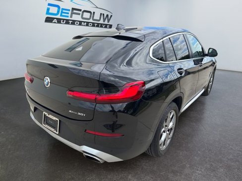 Used 2025 BMW X4 xDrive30i image 14