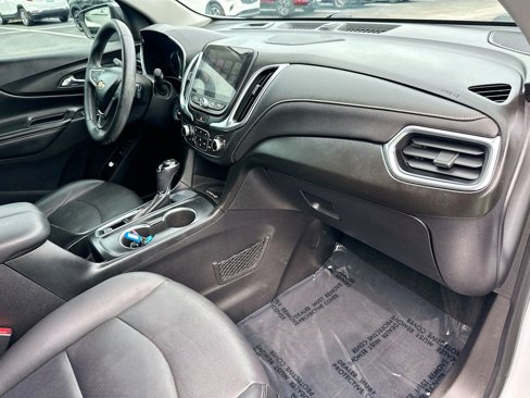 Used 2018 Chevrolet Equinox Premier image 27