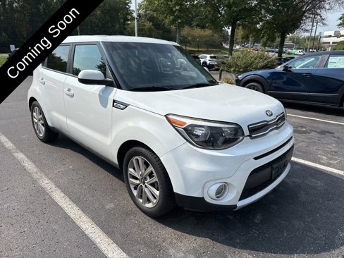 Used 2018 Kia Soul + image 4
