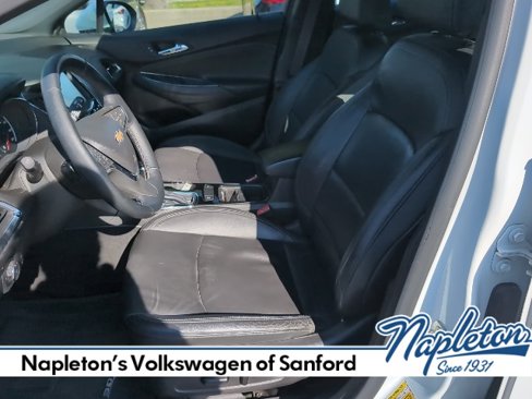 Used 2017 Chevrolet Cruze Premier image 8
