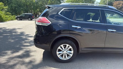 Used 2016 Nissan Rogue SV image 10
