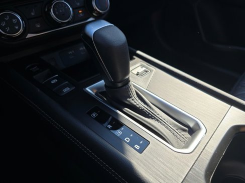New 2025 Nissan Kicks SV w/ SV Premium Package image 30