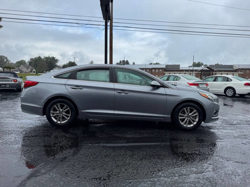 Used 2016 Hyundai Sonata SE image 5