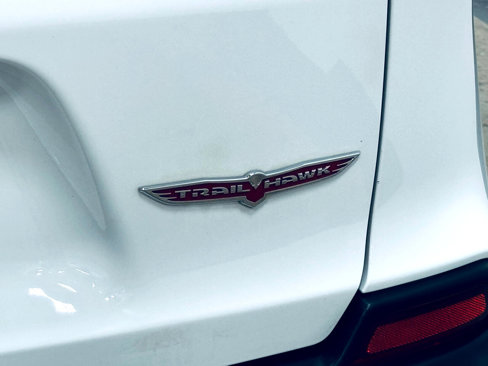 Used 2022 Jeep Cherokee Trailhawk w/ Sun, Sound & Nav Group image 26