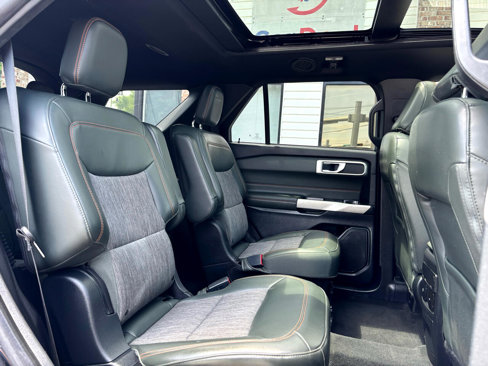 Used 2022 Ford Explorer Timberline image 37