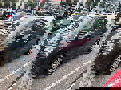 Used 2016 Nissan Sentra SV image 1
