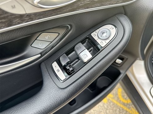 Certified 2020 Mercedes-Benz GLC 300 4MATIC image 13
