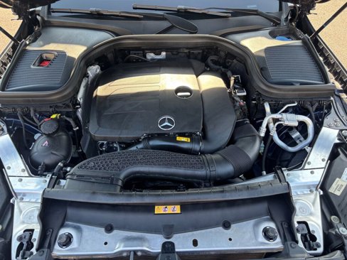 Used 2022 Mercedes-Benz GLC 300 4MATIC image 18