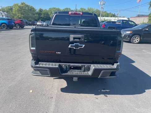 Used 2019 Chevrolet Colorado LT w/ Redline Special Edition image 10