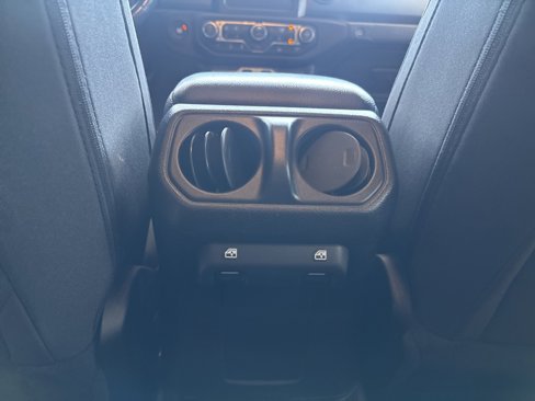 Used 2020 Jeep Gladiator Sport w/ Quick Order Package 24S image 25