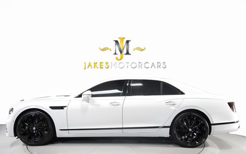 Used 2021 Bentley Flying Spur V8 image 2