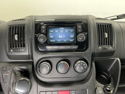 Used 2014 RAM ProMaster 2500 w/ Interior Convenience Group image 12