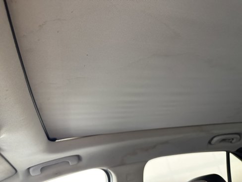 Used 2018 Chevrolet Equinox Premier image 27