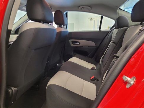Used 2014 Chevrolet Cruze LS image 6