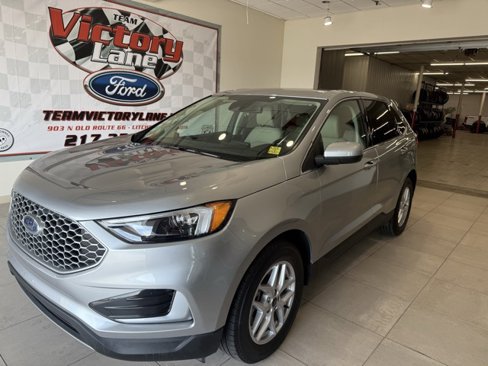 Used 2024 Ford Edge SEL image 6