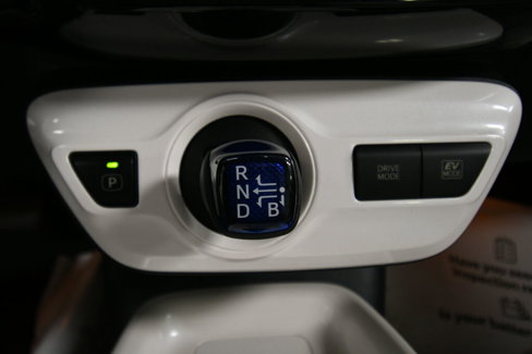 Used 2016 Toyota Prius Three Touring image 16