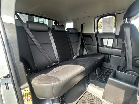 Used 2007 Toyota FJ Cruiser 4WD image 14