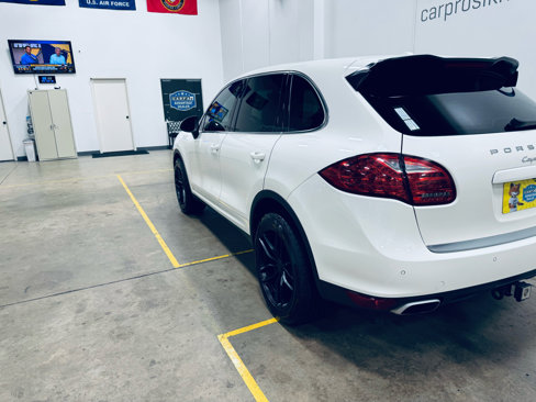 Used 2011 Porsche Cayenne image 22