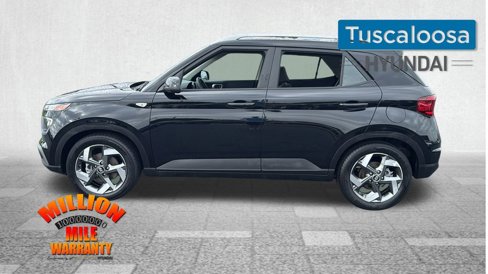 Used 2022 Hyundai Venue SEL w/ Cargo Package image 5