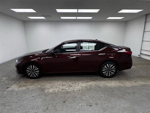 Used 2023 Nissan Altima 2.5 SV image 8