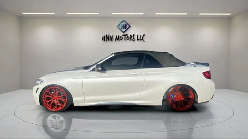 Used 2016 BMW M235i Convertible image 2