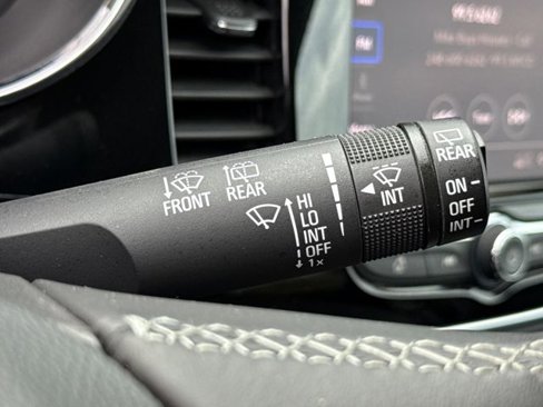 Certified 2022 Buick Encore Preferred w/ Safety Package image 16