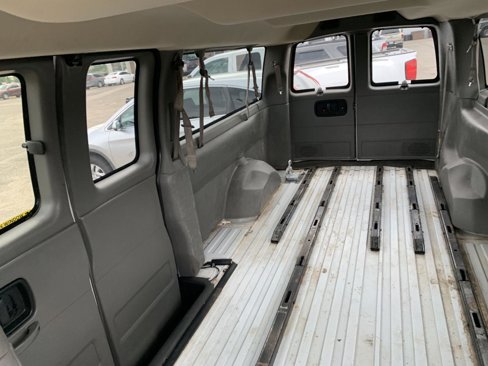 Used 2017 Chevrolet Express 3500 LT w/ LT Preferred Equipment Group image 11