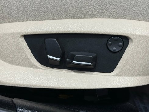 Used 2013 BMW 535i xDrive Sedan image 55
