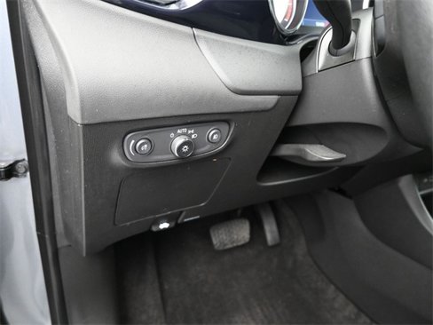 Used 2023 Buick Encore GX Select w/ Sport Touring Package image 26