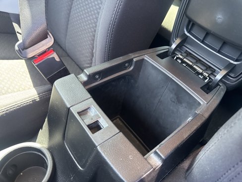 Used 2013 Jeep Wrangler Sport image 15