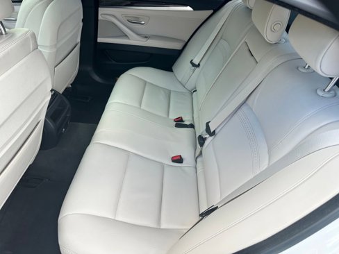 Used 2014 BMW 550i Sedan image 10