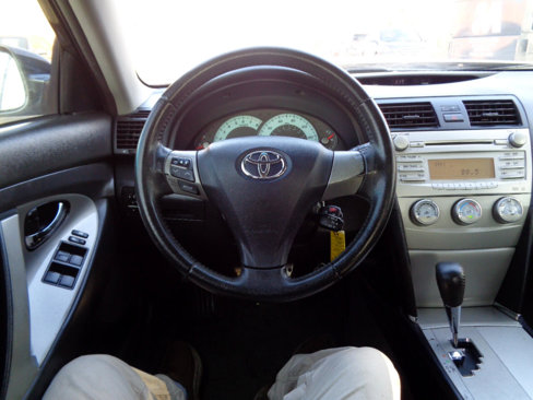 Used 2011 Toyota Camry SE image 20