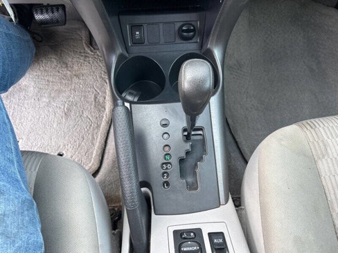 Used 2009 Toyota RAV4 4WD w/ 3rd Row image 22