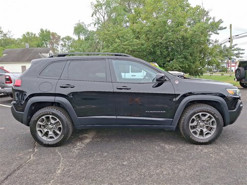 Used 2022 Jeep Cherokee Trailhawk w/ Sun, Sound & Nav Group image 7