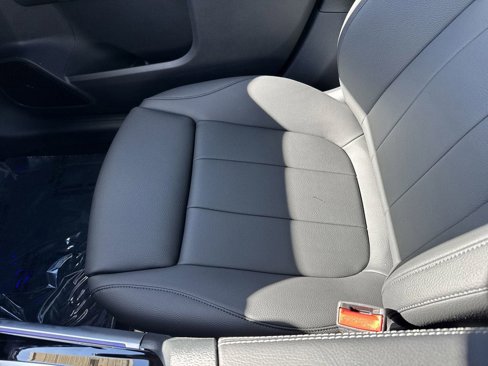 New 2025 Mercedes-Benz GLB 250 4MATIC image 26