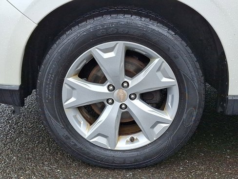 Used 2014 Subaru Forester 2.5i Limited image 28